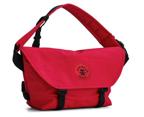 crumpler knife bag